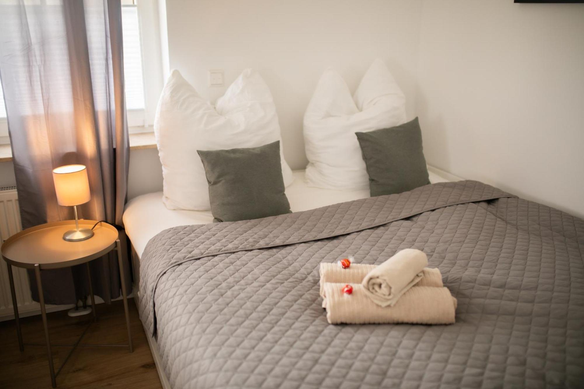 Hugos Studio Apartment Wiesloch Exterior foto