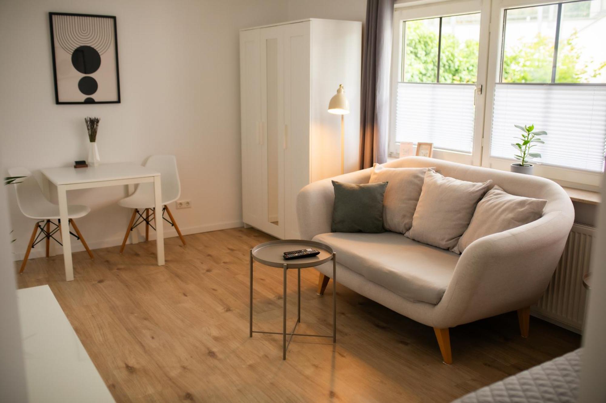 Hugos Studio Apartment Wiesloch Exterior foto